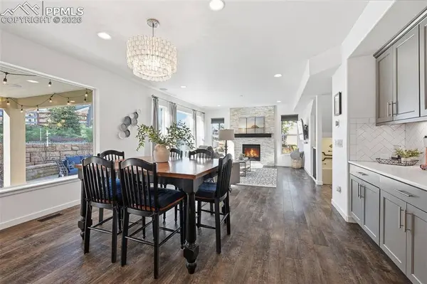 1765 Summerglow LN, Monument, CO 80132