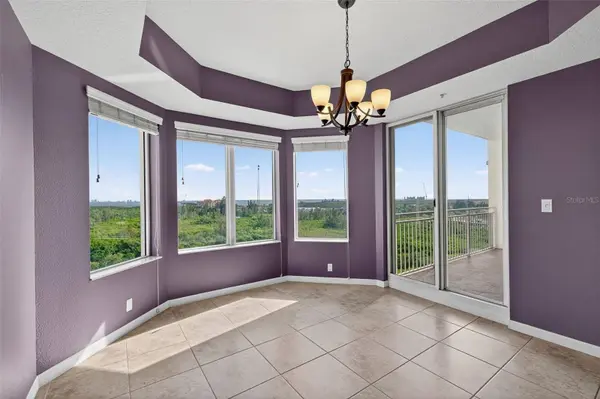 10851 MANGROVE CAY LN NE #1012, St Petersburg, FL 33716