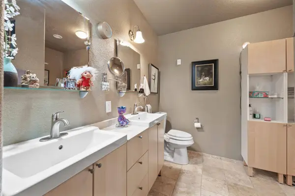 450 Eagles Nest DR, Wimberley, TX 78676