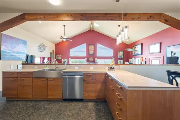 450 Eagles Nest DR, Wimberley, TX 78676