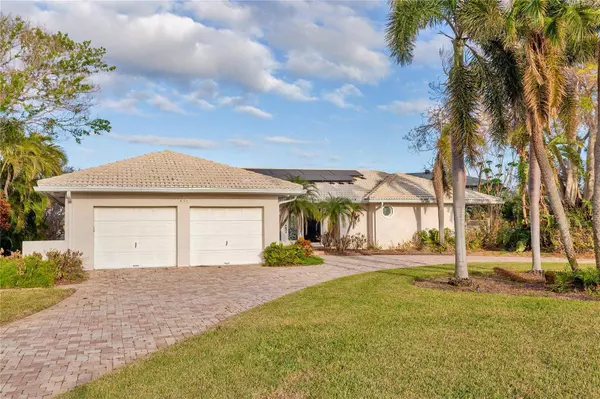 411 BELLE ISLE AVE, Belleair Beach, FL 33786