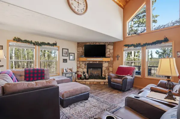 22513 Deer Meadow Dr, Deadwood, SD 57732