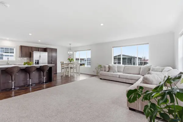 4419 Circlewood Dr, Rapid City, SD 57703