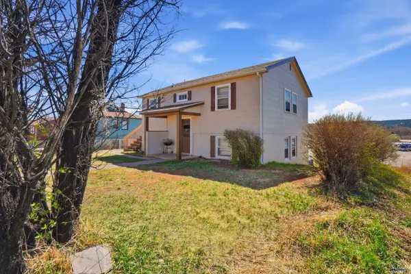 3417 W Rapid St, Rapid City, SD 57702