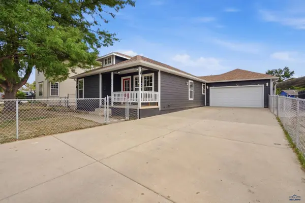 4680 Teak Dr, Rapid City, SD 57703