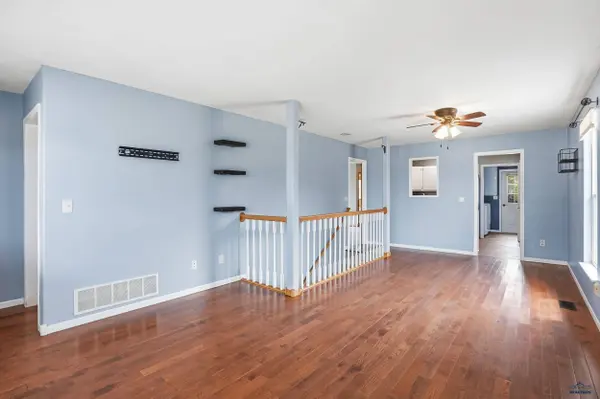 4680 Teak Dr, Rapid City, SD 57703
