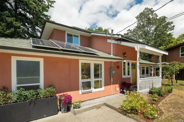 335 Damon Dr, View Royal, BC V9B 5G5
