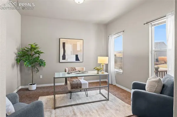 6697 Kearsarge DR, Colorado Springs, CO 80925