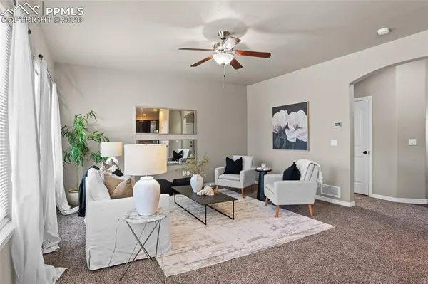 6697 Kearsarge DR, Colorado Springs, CO 80925