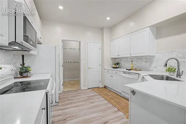 4475 Songglen CIR, Colorado Springs, CO 80906
