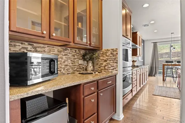 6678 Esmeralda DR, Castle Rock, CO 80108