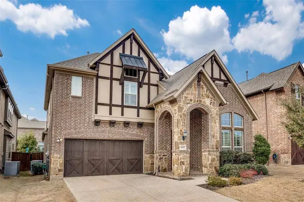 9112 Brownwood Avenue, Argyle, TX 76226