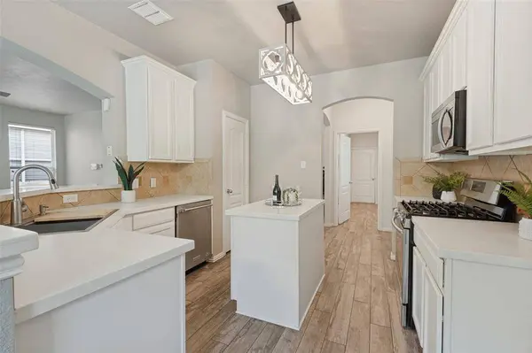 8326 Tyler Drive, Lantana, TX 76226