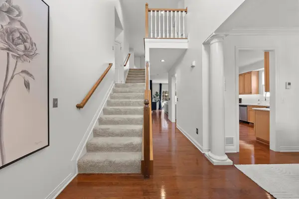 8182 Griswold Drive, New Albany, OH 43054