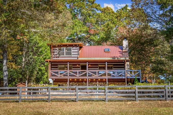 212 Dogpatch Lane, Blue Ridge, GA 30513