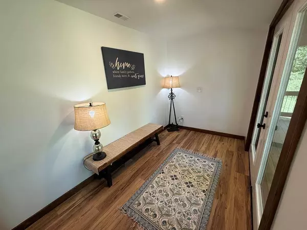 2380 Murphy Hwy, Mineral Bluff, GA 30559