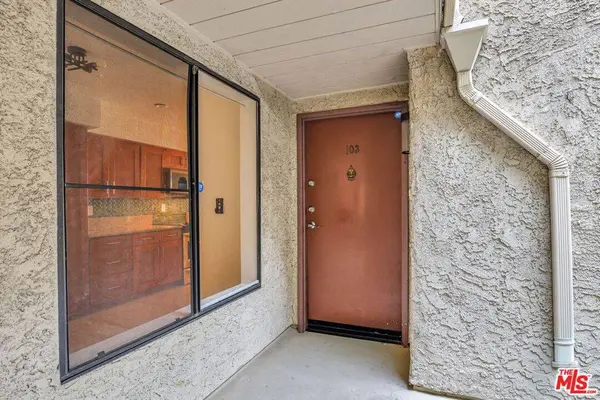 1900 Vine ST #103, Los Angeles, CA 90068