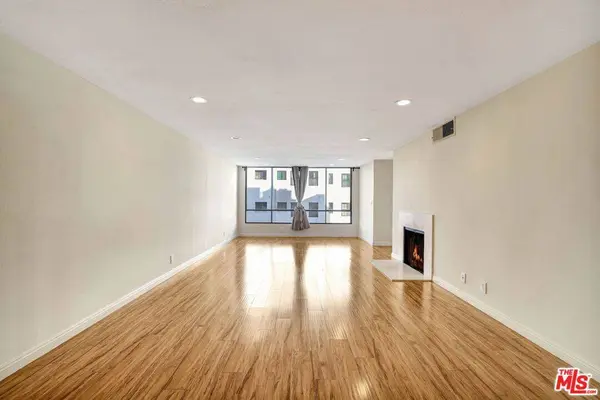 1900 Vine ST #103, Los Angeles, CA 90068