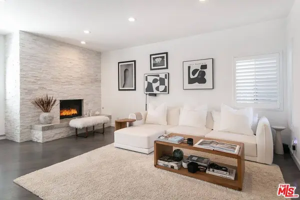 831 Westbourne Dr, West Hollywood, CA 90069