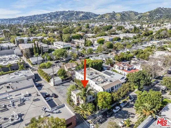 1113 Poinsettia Dr, West Hollywood, CA 90046