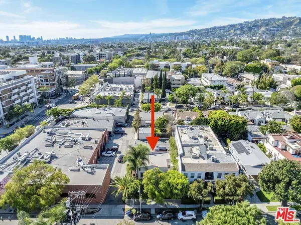 1113 Poinsettia Dr, West Hollywood, CA 90046