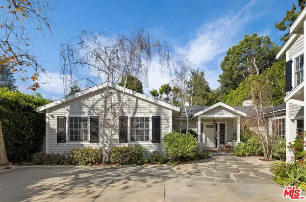 826 Norway LN, Los Angeles, CA 90049