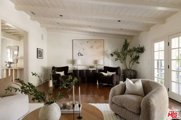 826 Norway LN, Los Angeles, CA 90049