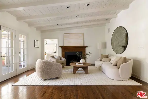 826 Norway LN, Los Angeles, CA 90049