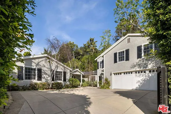 826 Norway LN, Los Angeles, CA 90049