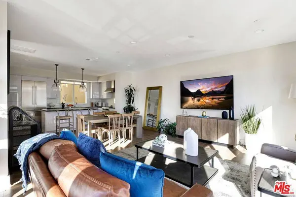 1/2 N Stanley AVE, Los Angeles, CA 90046