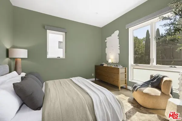 1041 N Spaulding Ave #208, Los Angeles, CA 90046