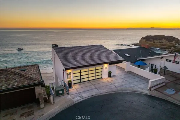 33 Bay Drive, Laguna Beach, CA 92651