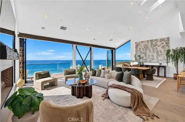 33 Bay Drive, Laguna Beach, CA 92651