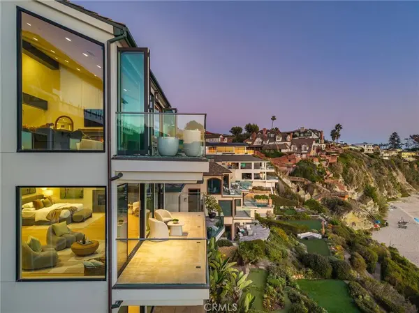 33 Bay Drive