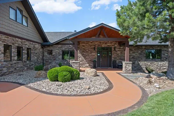 2430 Woodland Loop, Spearfish, SD 57783