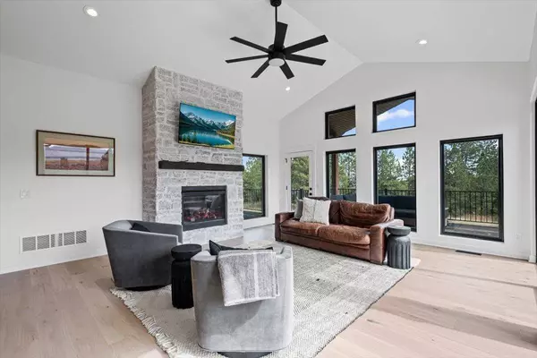 22998 Cedar Berry Avenue, Spearfish, SD 57783