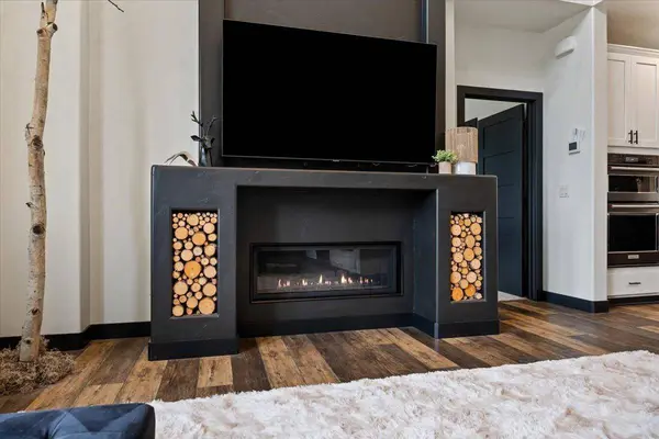 21252 Crest View Ct., Lead, SD 57754