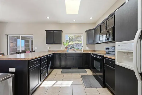 2206 Buena Vista Drive, Rapid City, SD 57702