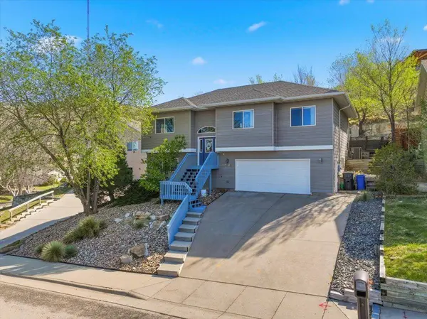 2206 Buena Vista Drive, Rapid City, SD 57702