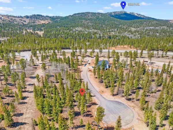 Smokey Stoke Court, Lead, SD 57754