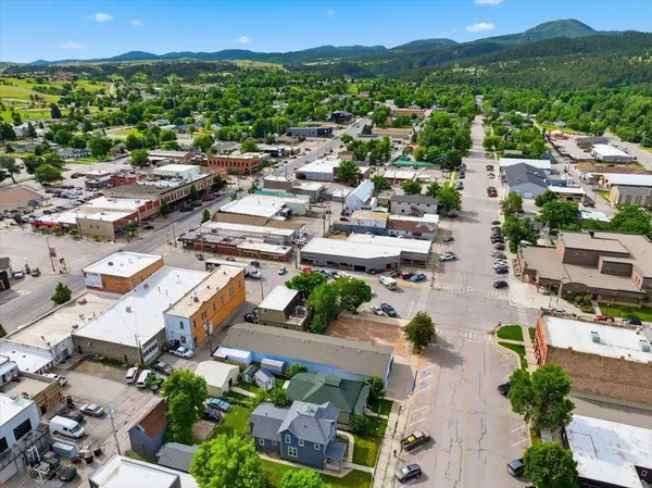 714 N 5th Street, Spearfish, SD 57783
