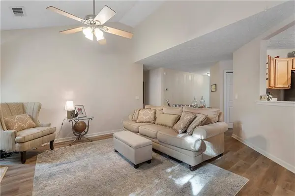 314 Prescott CT, Newnan, GA 30265