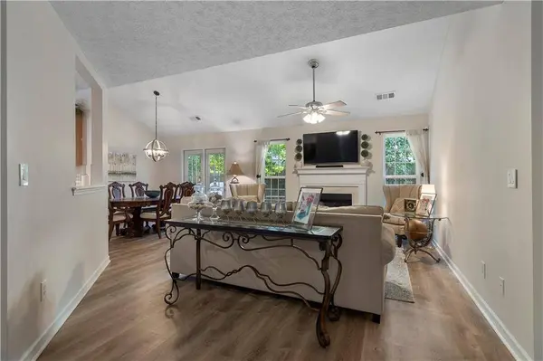 314 Prescott CT, Newnan, GA 30265