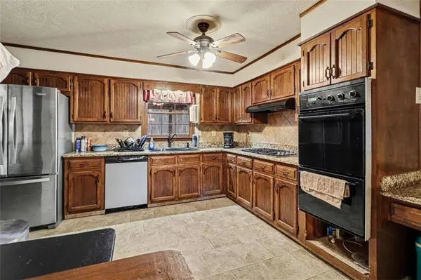 7495 Phillips RD, Chattahoochee Hills, GA 30268