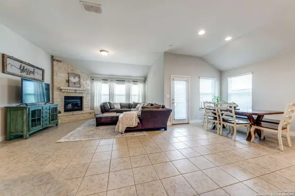 3311 Gully Hill, San Antonio, TX 78253