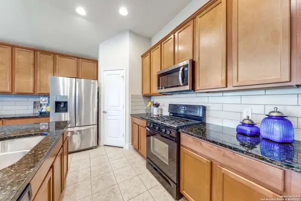 3311 Gully Hill, San Antonio, TX 78253