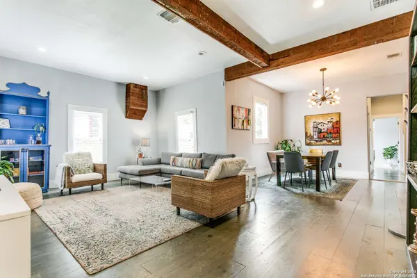 312 Burleson, San Antonio, TX 78202