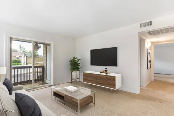 127 Jules DR G-203, Gypsum, CO 81637