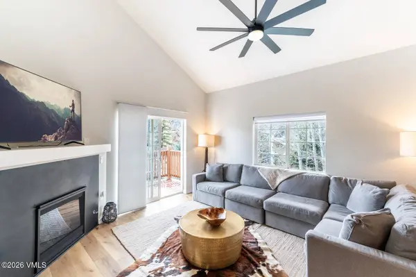 2105 Crazy Horse CIR 2105, Edwards, CO 81632