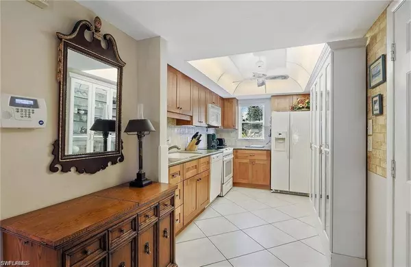 27249 Pullen AVE #4, Bonita Springs, FL 34135